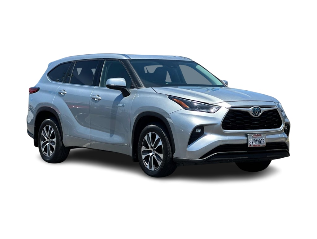 Thumbnail: 2021 Toyota Highlander - 20