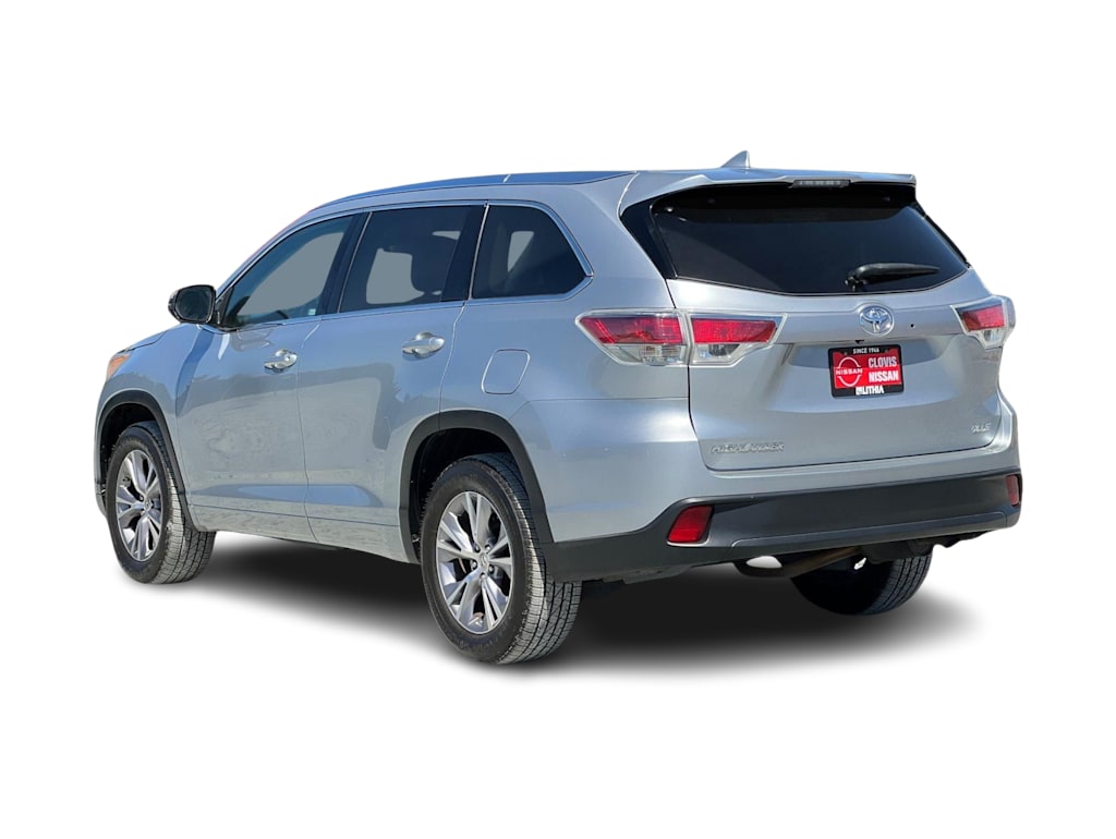 Thumbnail: 2015 Toyota Highlander - 4