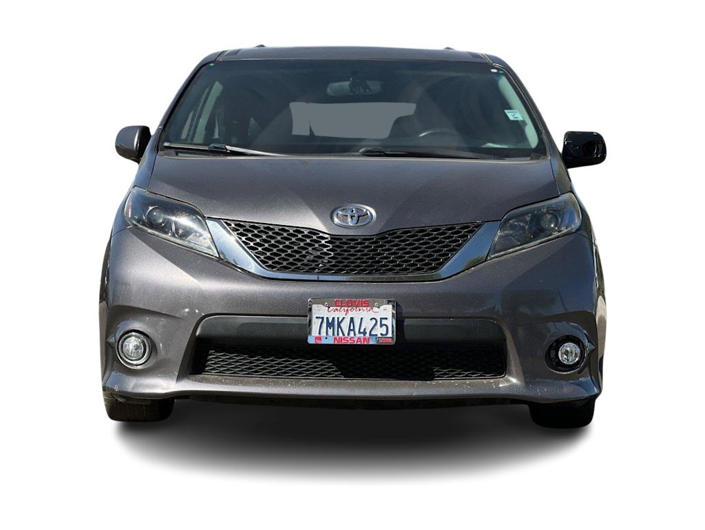 Thumbnail: 2015 Toyota Sienna - 6