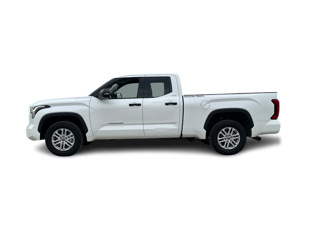 Thumbnail: 2022 Toyota Tundra - 3