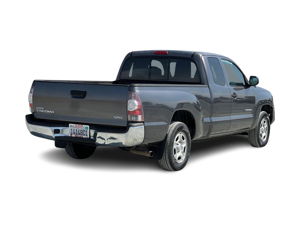 Thumbnail: 2011 Toyota Tacoma - 17