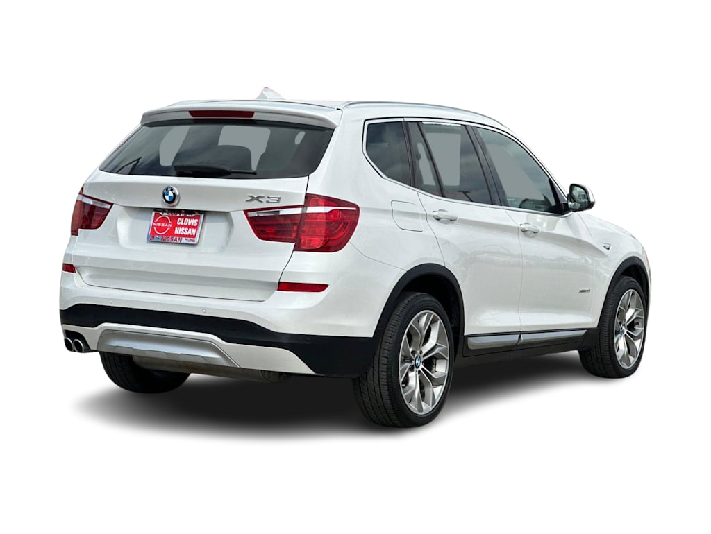 Thumbnail: 2016 BMW X3 - 10