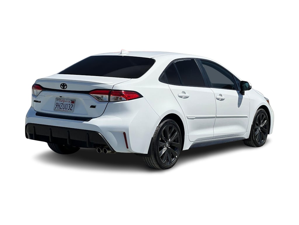 Thumbnail: 2023 Toyota Corolla - 18