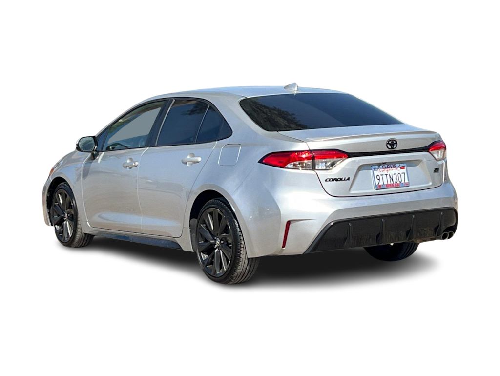 Thumbnail: 2023 Toyota Corolla - 4