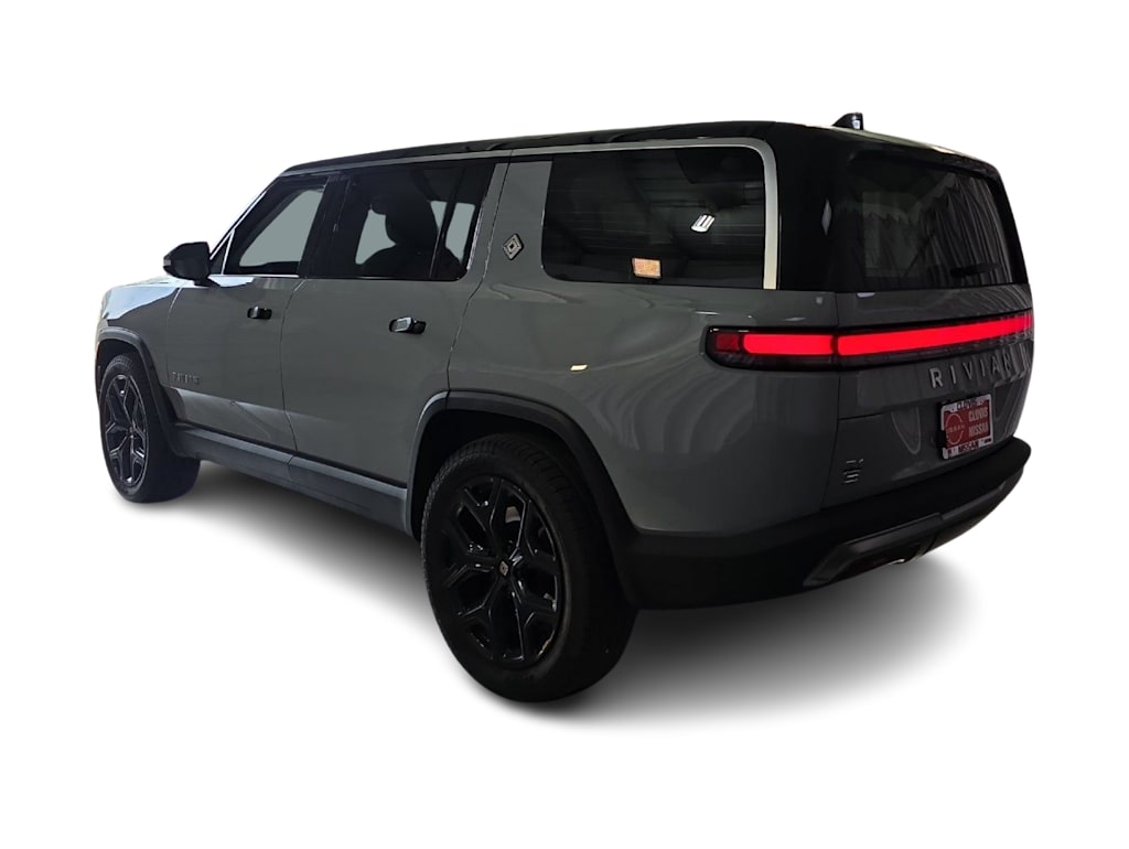 Thumbnail: 2023 Rivian R1S - 4