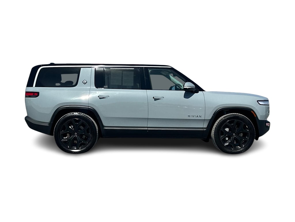 Thumbnail: 2023 Rivian R1S - 18