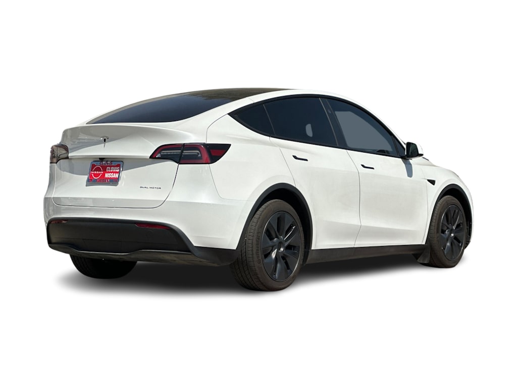 Thumbnail: 2024 Tesla Model Y - 17