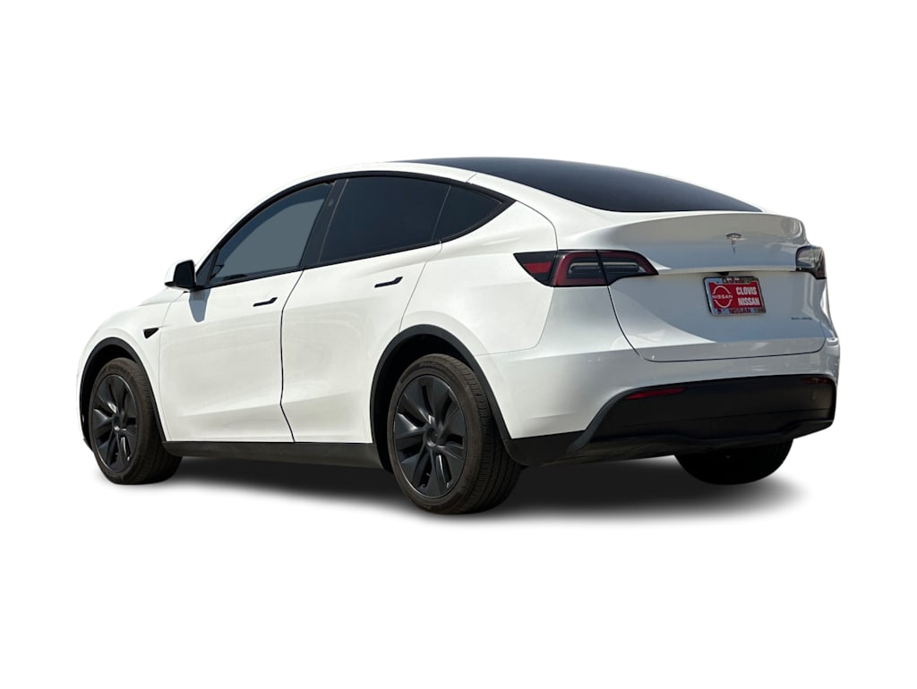 Thumbnail: 2024 Tesla Model Y - 4