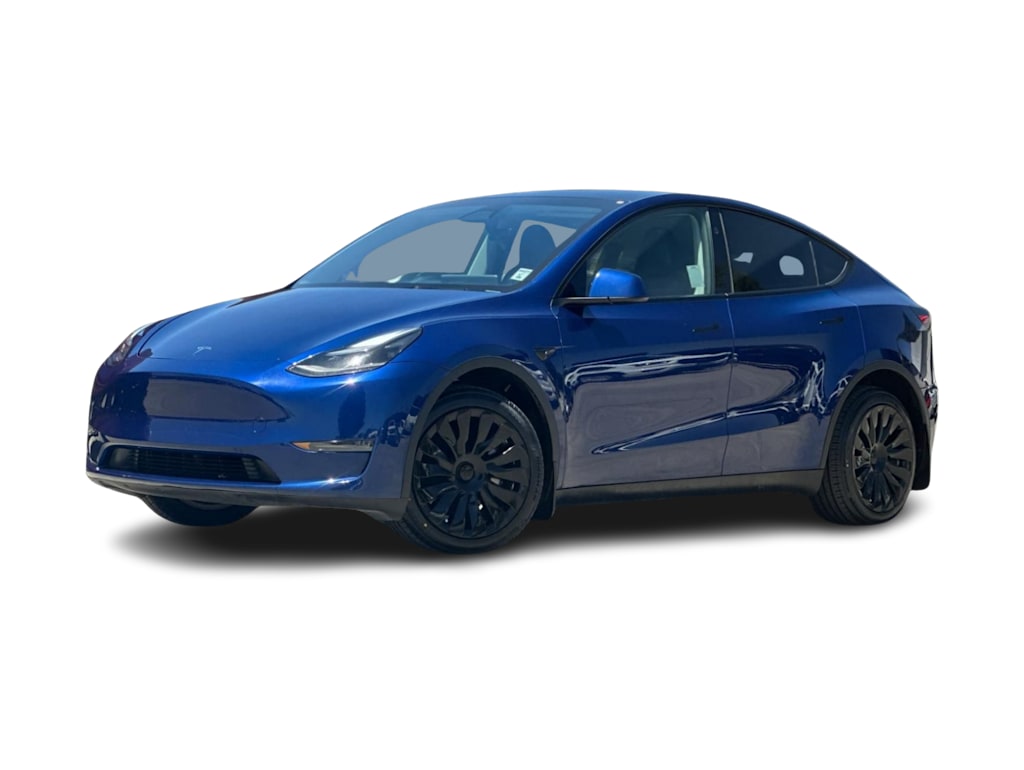 Used 2024 Tesla Model Y Long Range with VIN 7SAYGDEE2RA223892 for sale in Waukesha, WI
