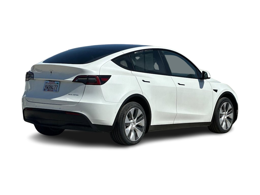 Thumbnail: 2022 Tesla Model Y - 17