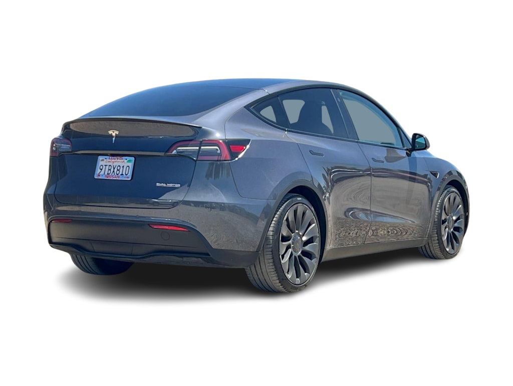 Thumbnail: 2022 Tesla Model Y - 17