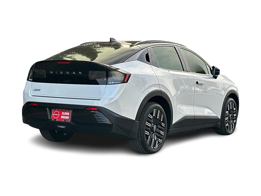 Thumbnail: 2026 Nissan Leaf - 17