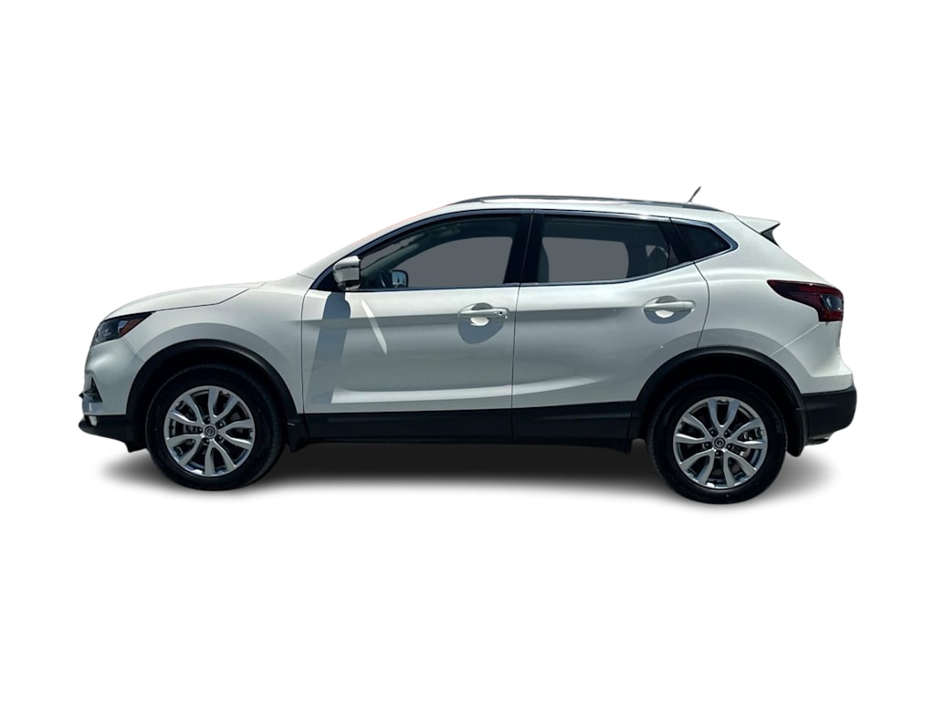 Thumbnail: 2022 Nissan Rogue Sport - 3