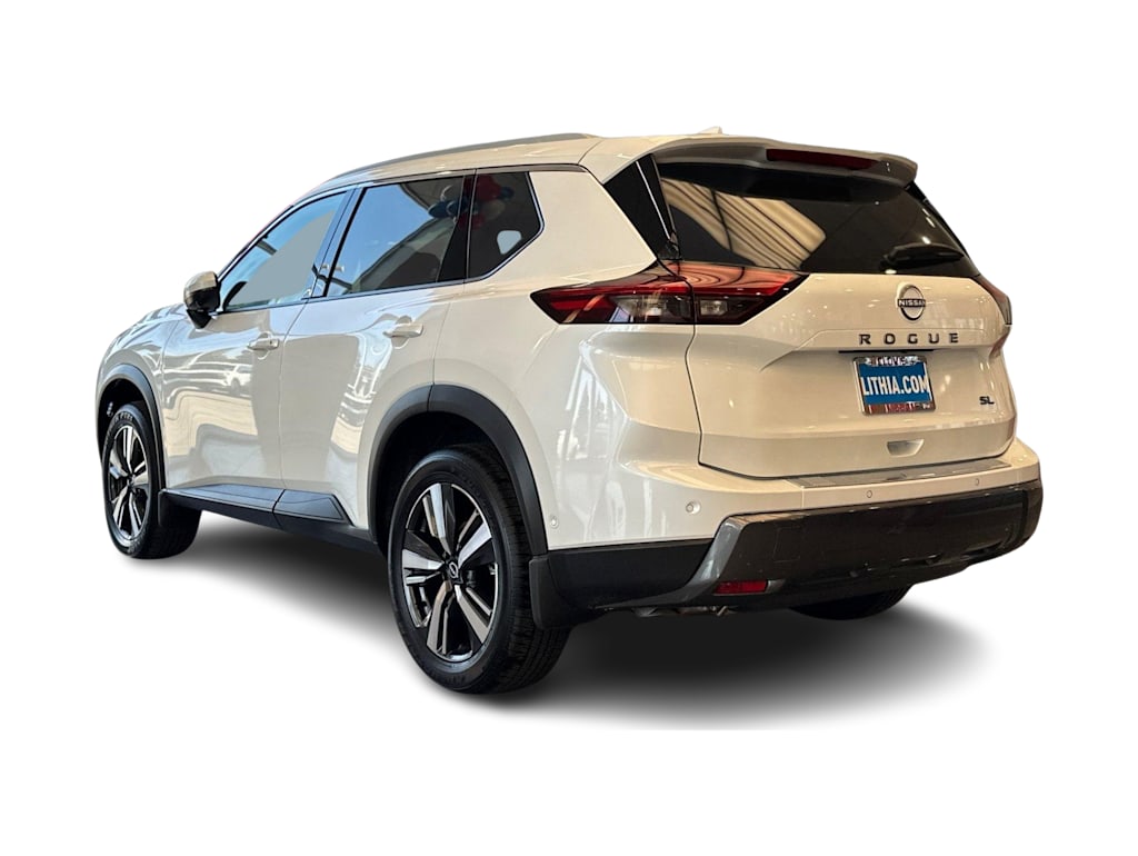 Thumbnail: 2025 Nissan Rogue - 3