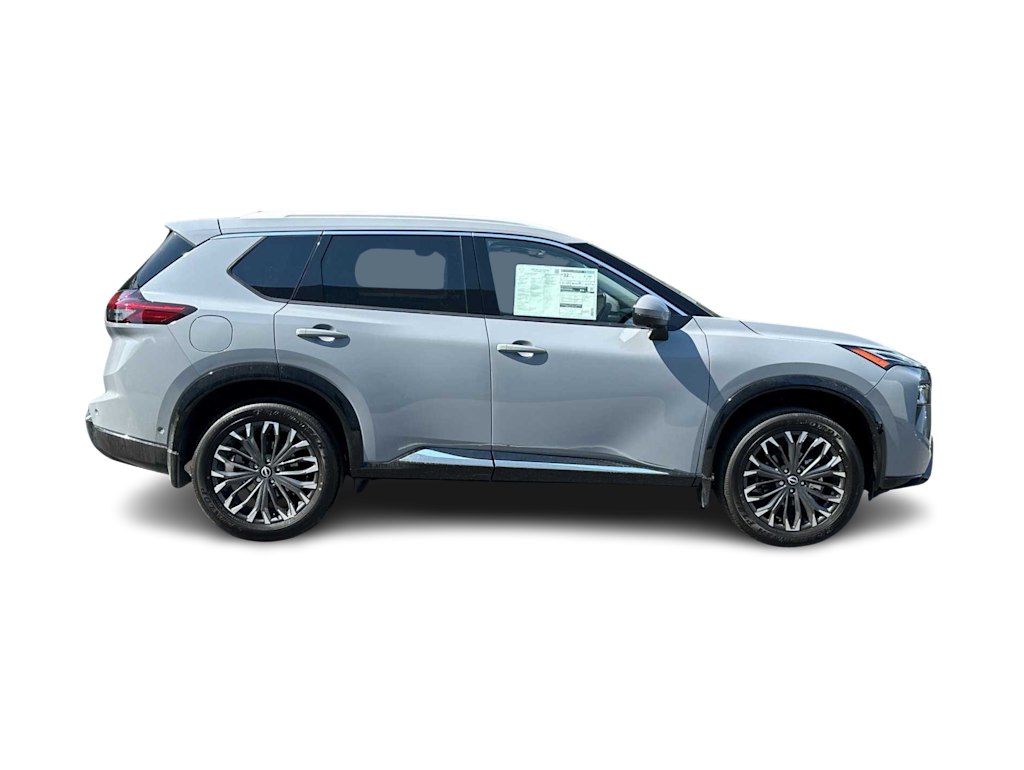 2024 Nissan Rogue Platinum 18