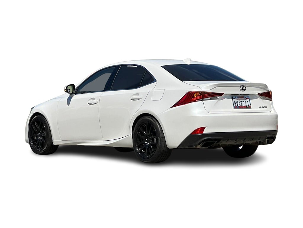 Thumbnail: 2020 Lexus IS - 4