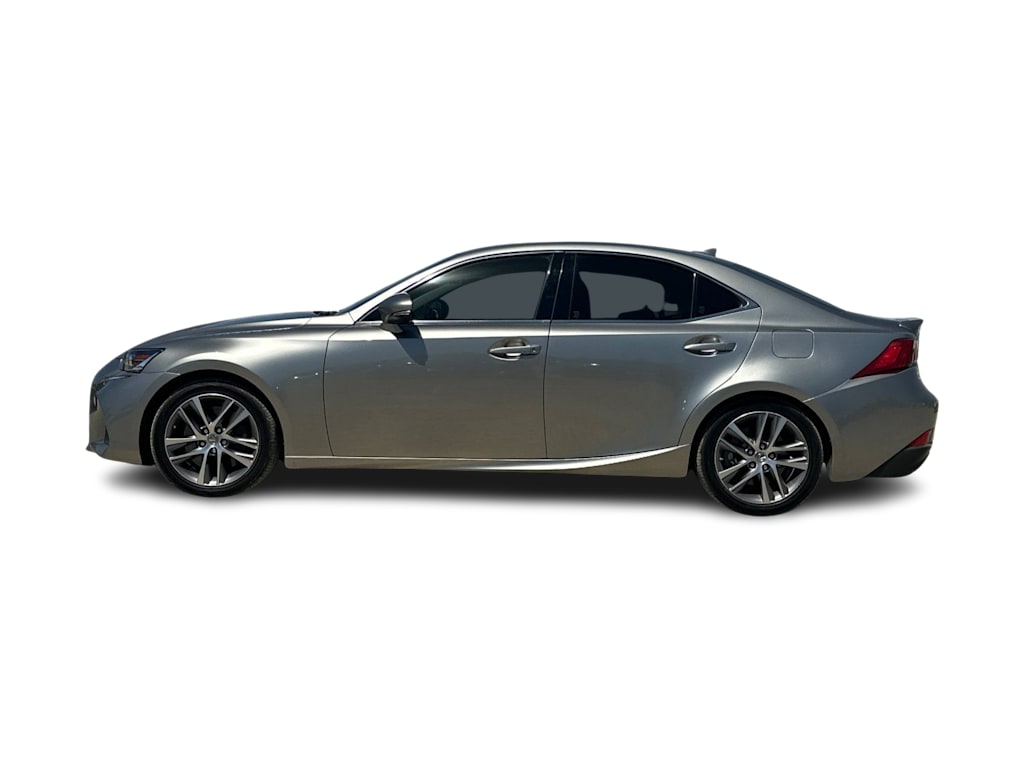 Thumbnail: 2019 Lexus IS - 3