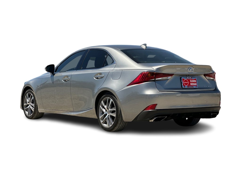 Thumbnail: 2019 Lexus IS - 4