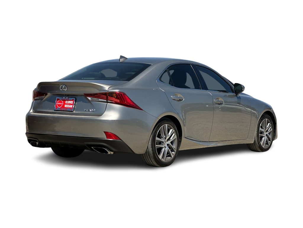 Thumbnail: 2019 Lexus IS - 18