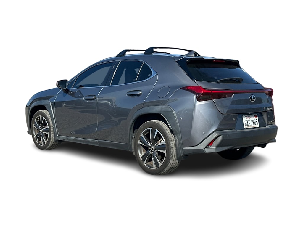 Thumbnail: 2021 Lexus UX - 4