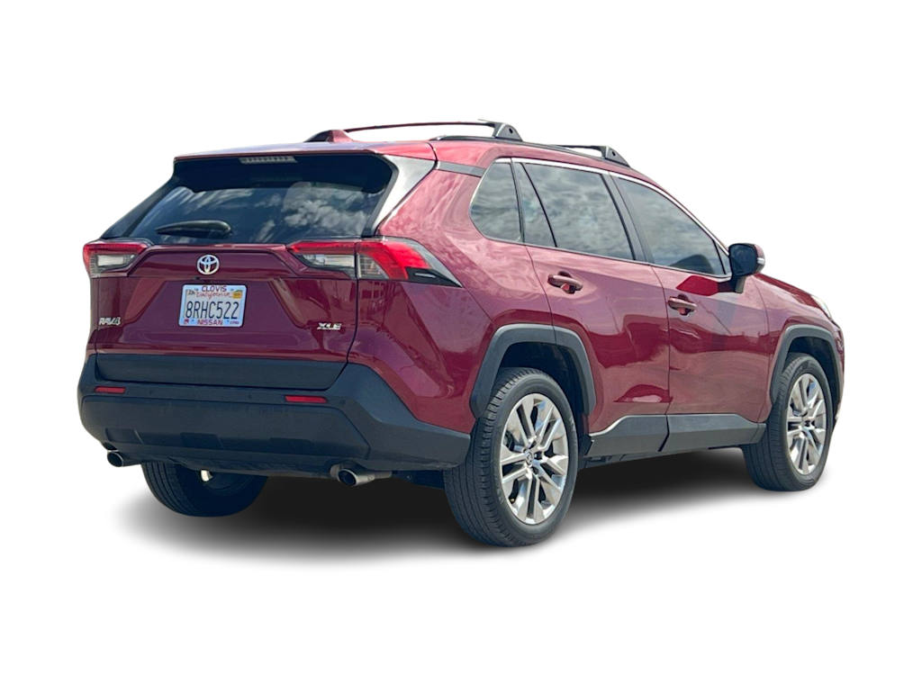 Thumbnail: 2020 Toyota RAV4 - 19