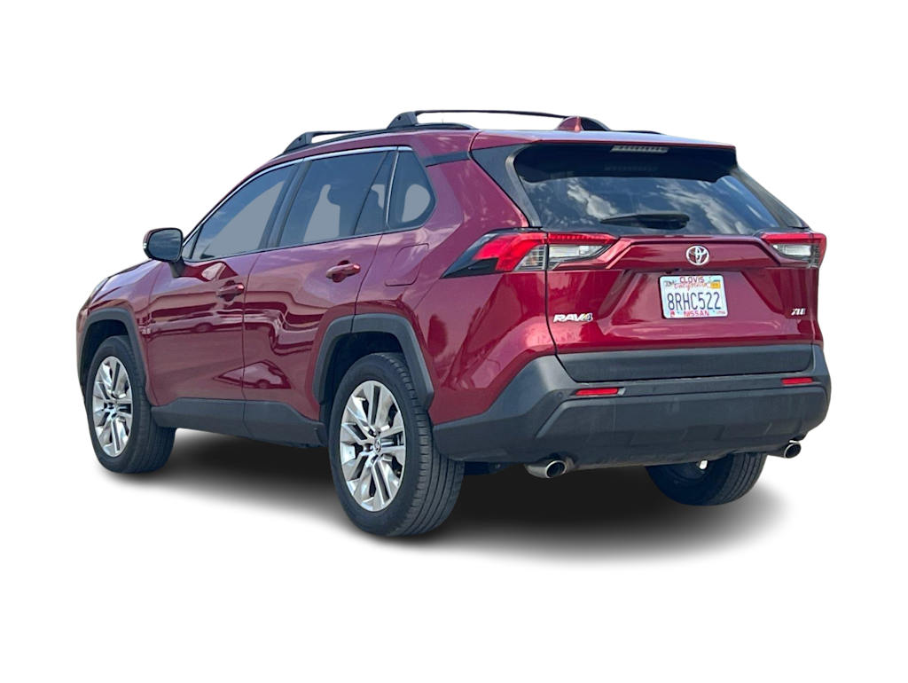 Thumbnail: 2020 Toyota RAV4 - 4