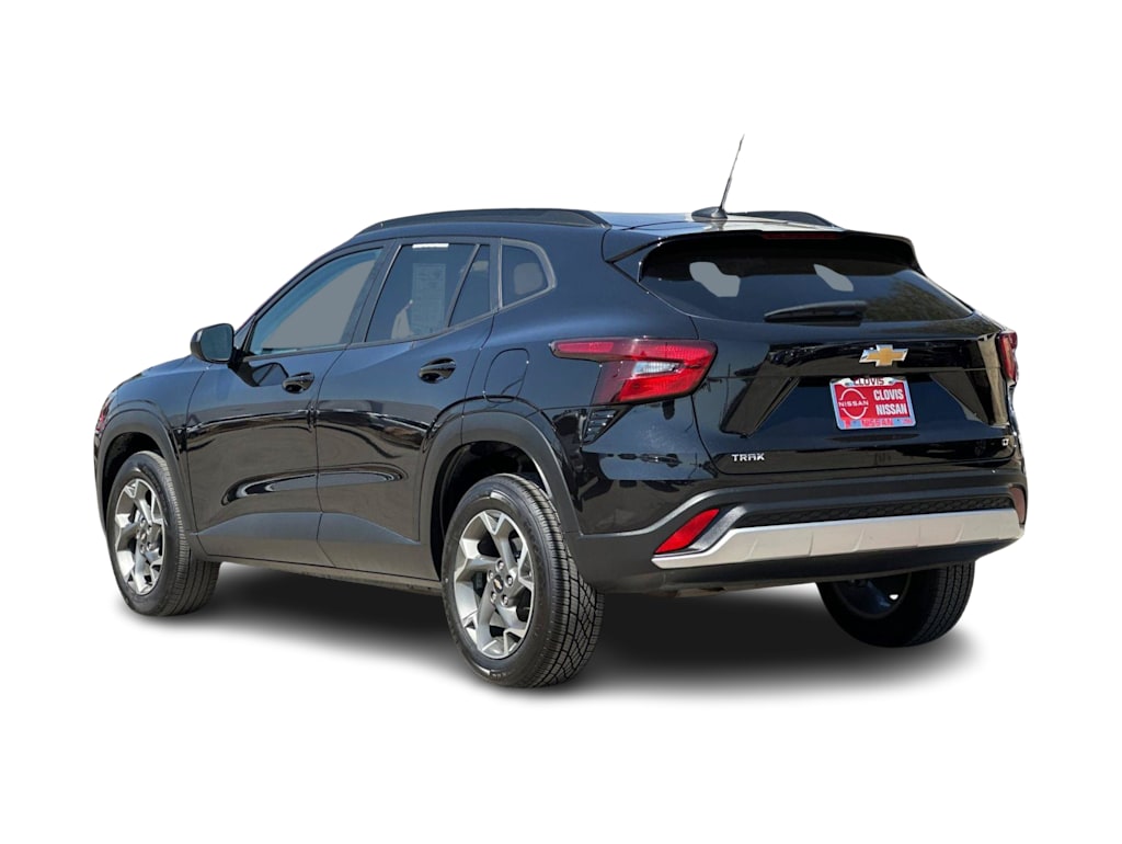 Thumbnail: 2025 Chevrolet Trax - 4