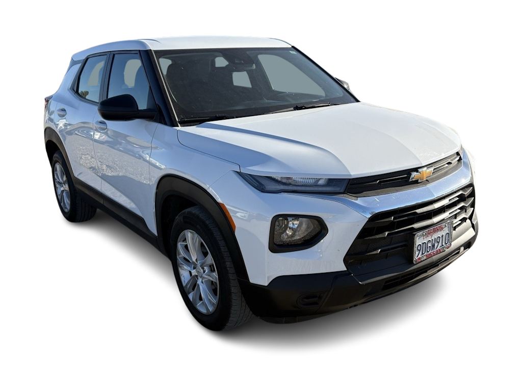 Thumbnail: 2023 Chevrolet TrailBlazer - 19
