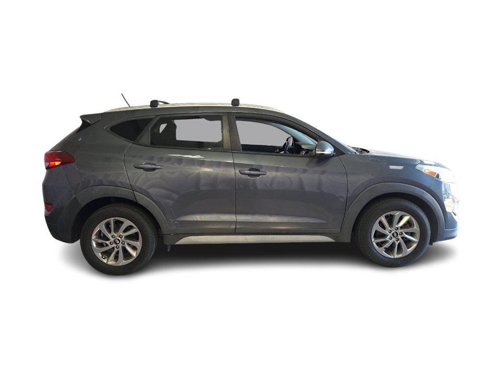 Thumbnail: 2017 Hyundai Tucson - 17
