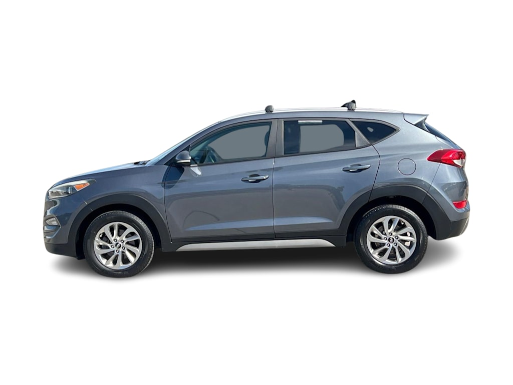 Thumbnail: 2017 Hyundai Tucson - 3