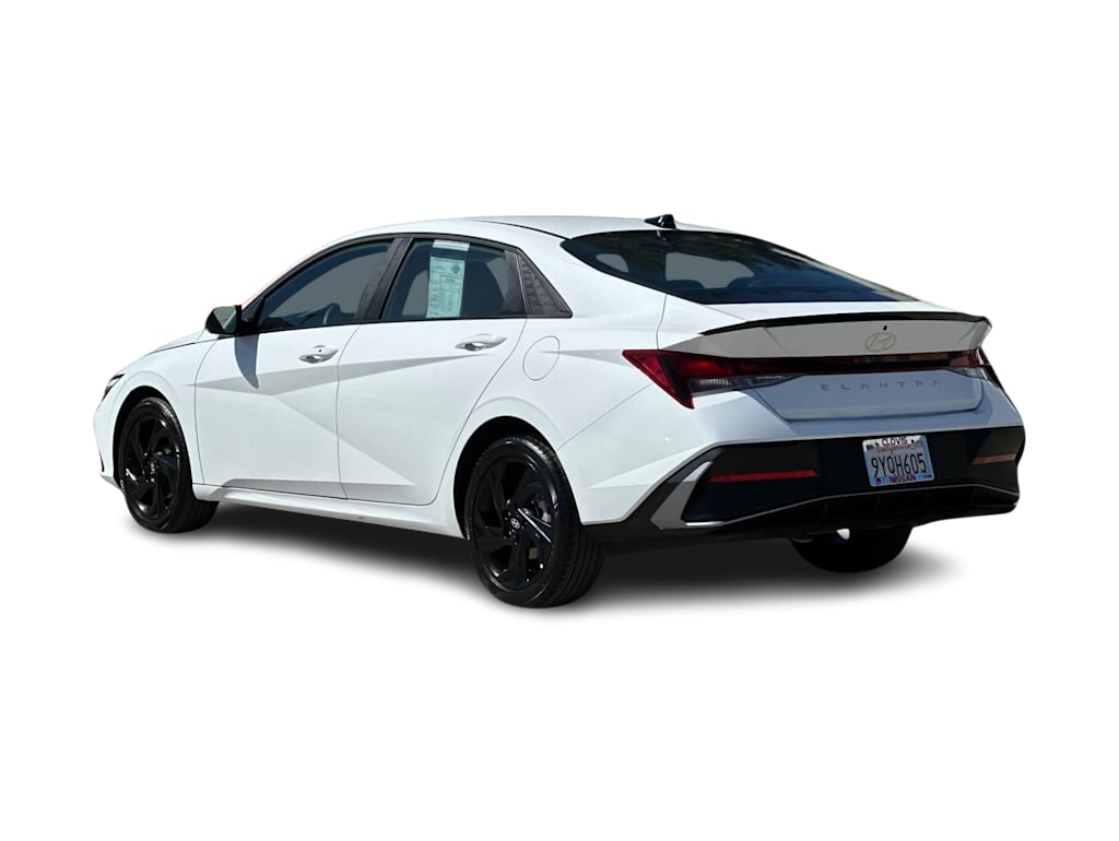 Thumbnail: 2026 Hyundai Elantra - 4