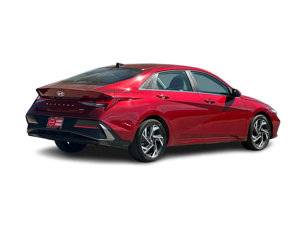 Thumbnail: 2025 Hyundai Elantra - 19
