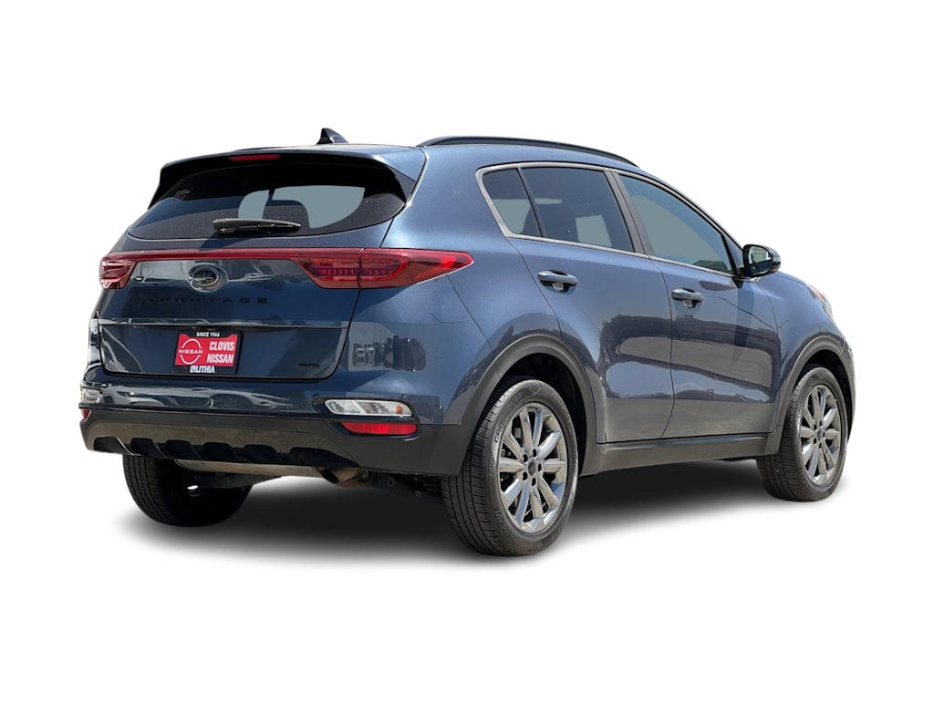 Thumbnail: 2022 Kia Sportage - 17