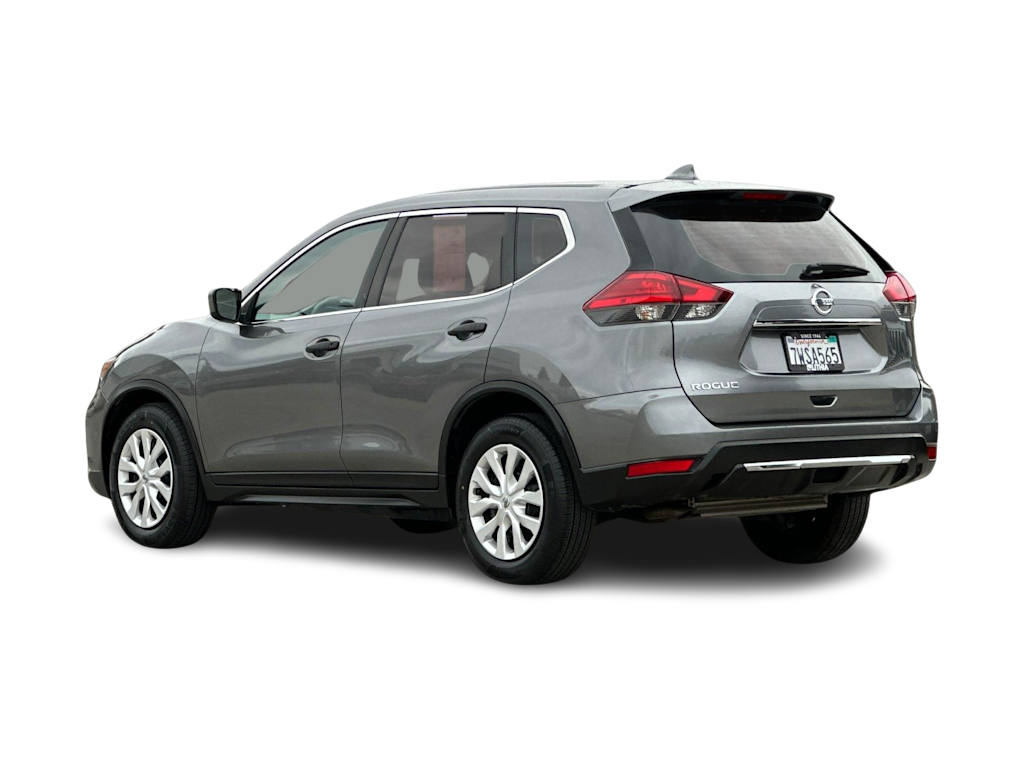 Thumbnail: 2017 Nissan Rogue - 4