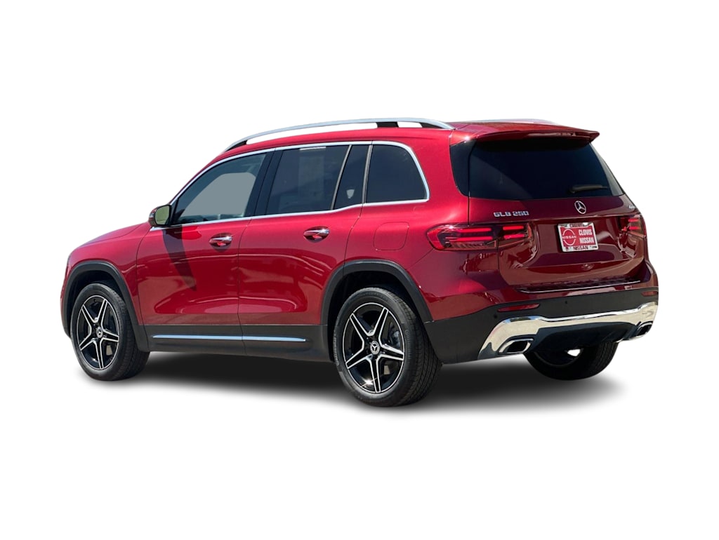 Thumbnail: 2026 Mercedes-Benz GLB - 4