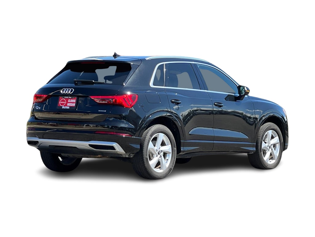 Thumbnail: 2022 Audi Q3 - 19