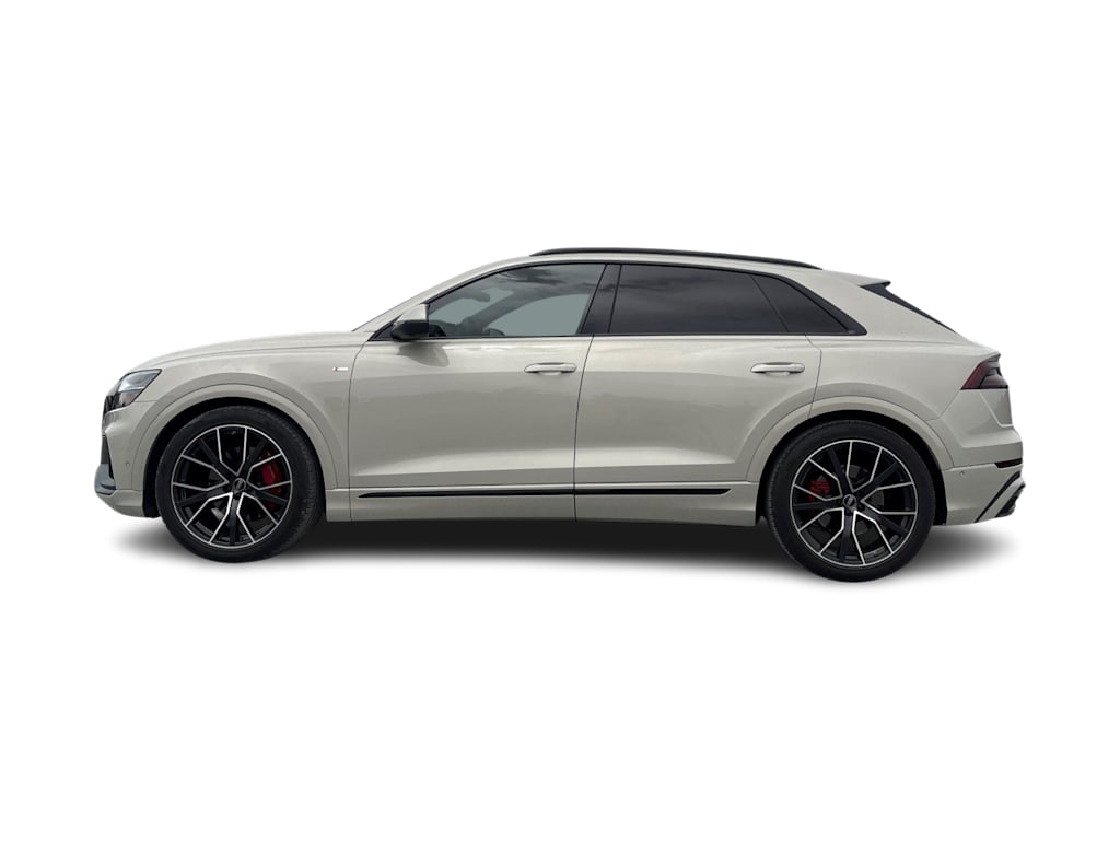 Thumbnail: 2023 Audi Q8 - 3