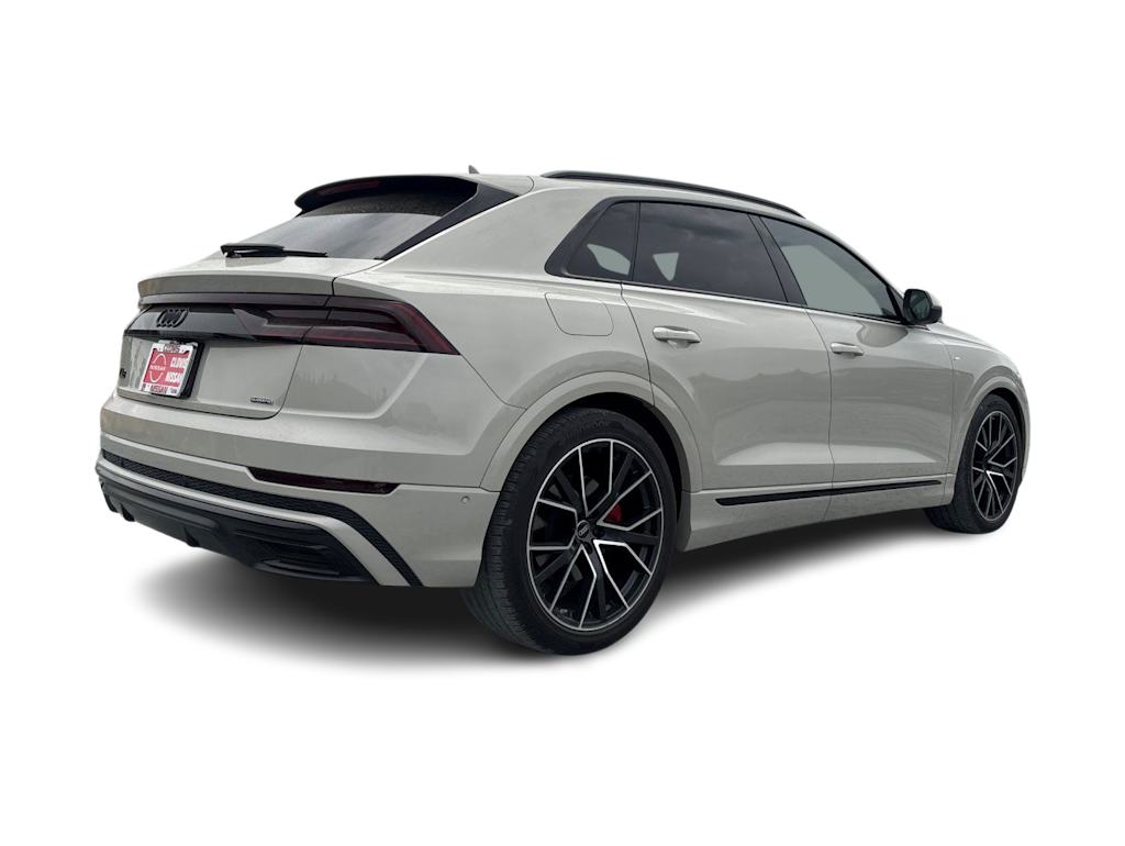 Thumbnail: 2023 Audi Q8 - 16