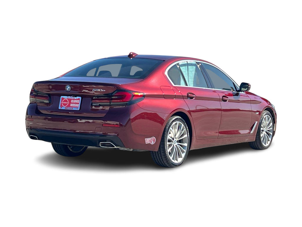 Thumbnail: 2023 BMW 5 Series - 19