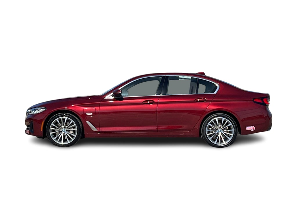 Thumbnail: 2023 BMW 5 Series - 3