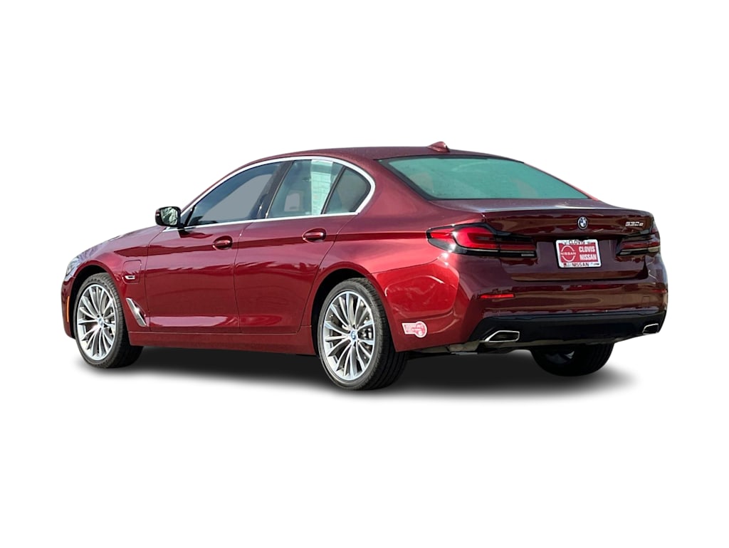 Thumbnail: 2023 BMW 5 Series - 4
