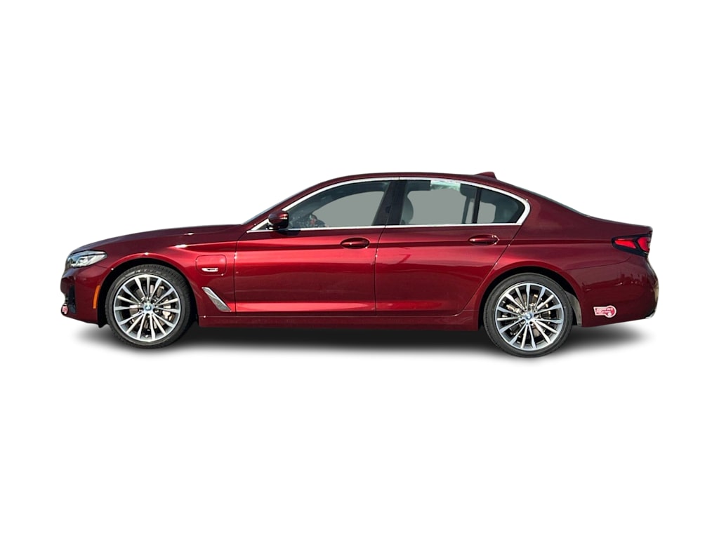 Thumbnail: 2023 BMW 5 Series - 3