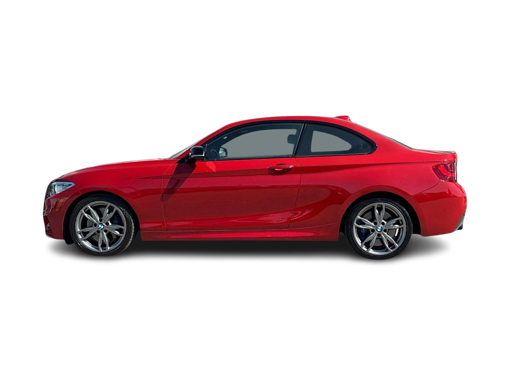 Thumbnail: 2015 BMW 2 Series - 3