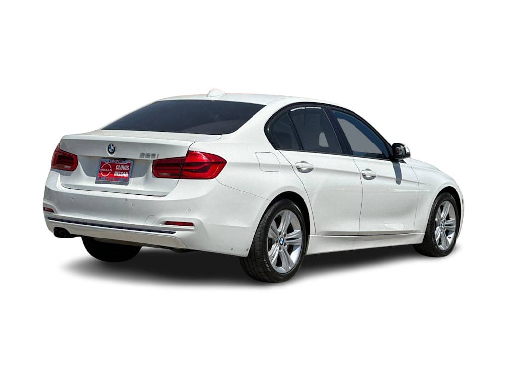 Thumbnail: 2016 BMW 3 Series - 17