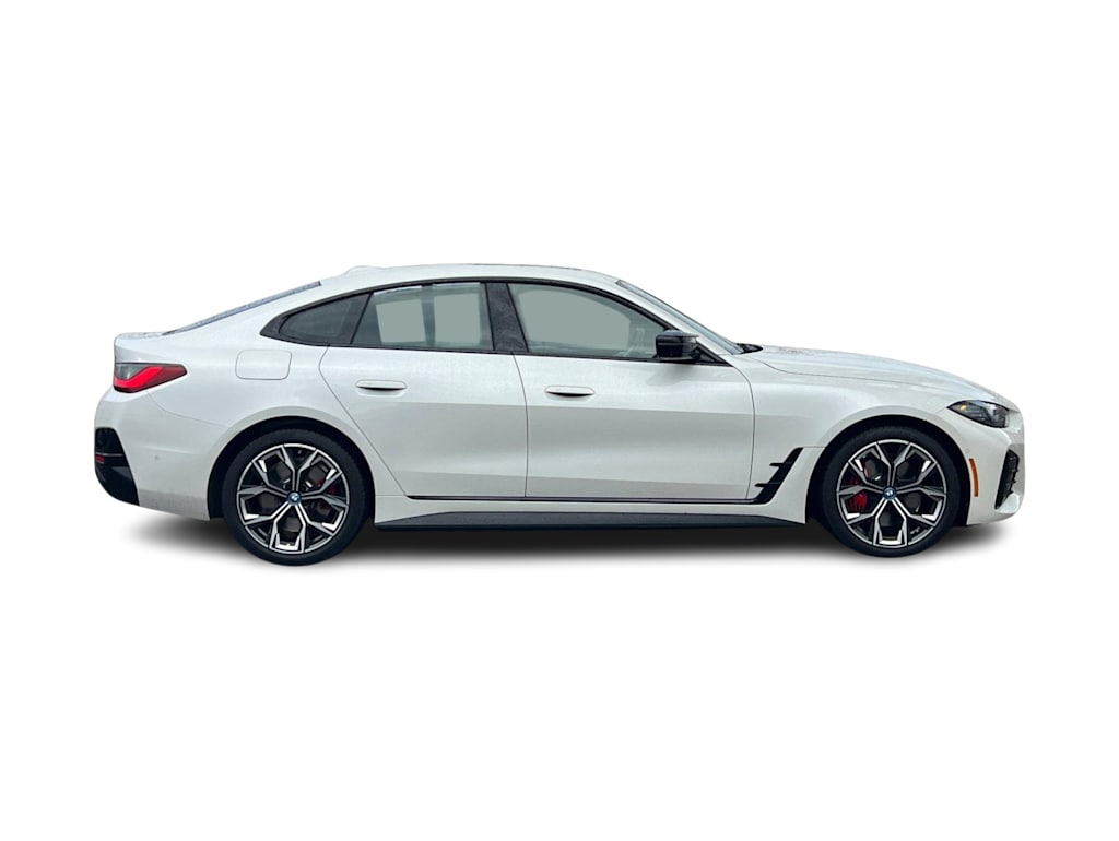 Thumbnail: 2023 BMW i4 - 19