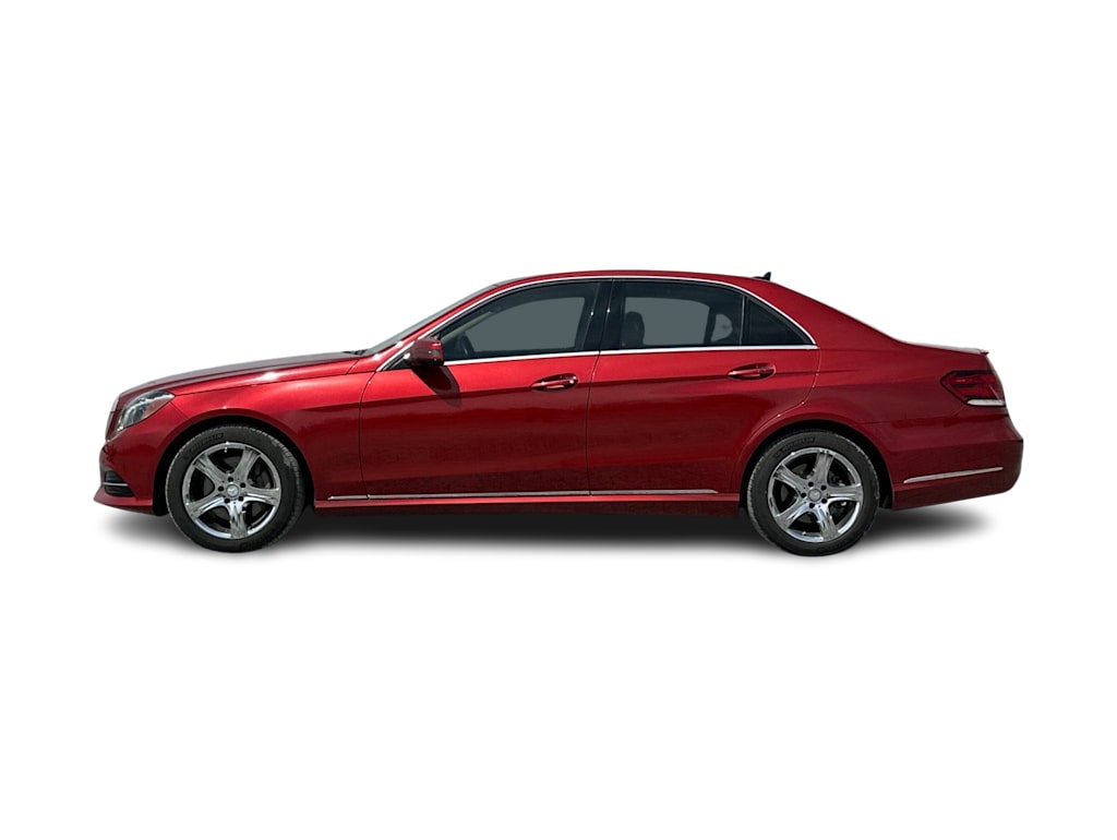 Thumbnail: 2015 Mercedes-Benz E-Class - 3