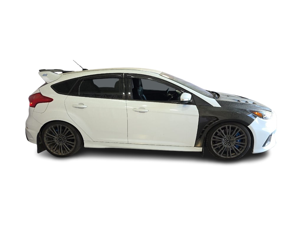 Thumbnail: 2017 Ford Focus - 19