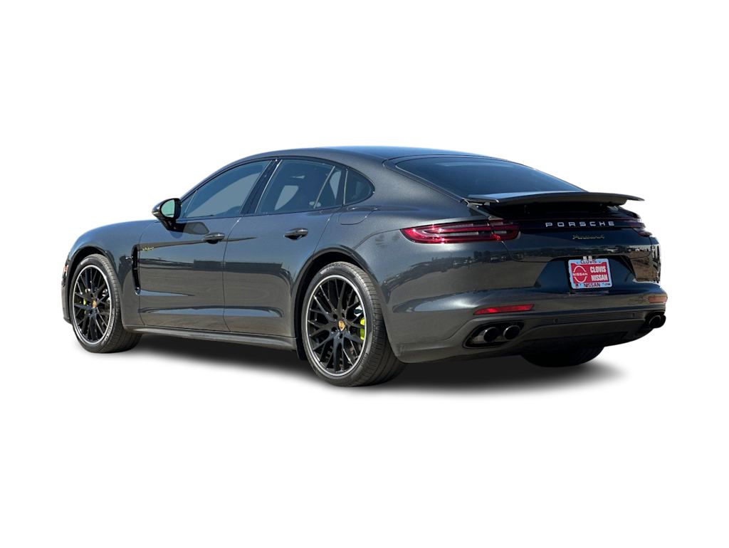 Thumbnail: 2018 Porsche Panamera - 4