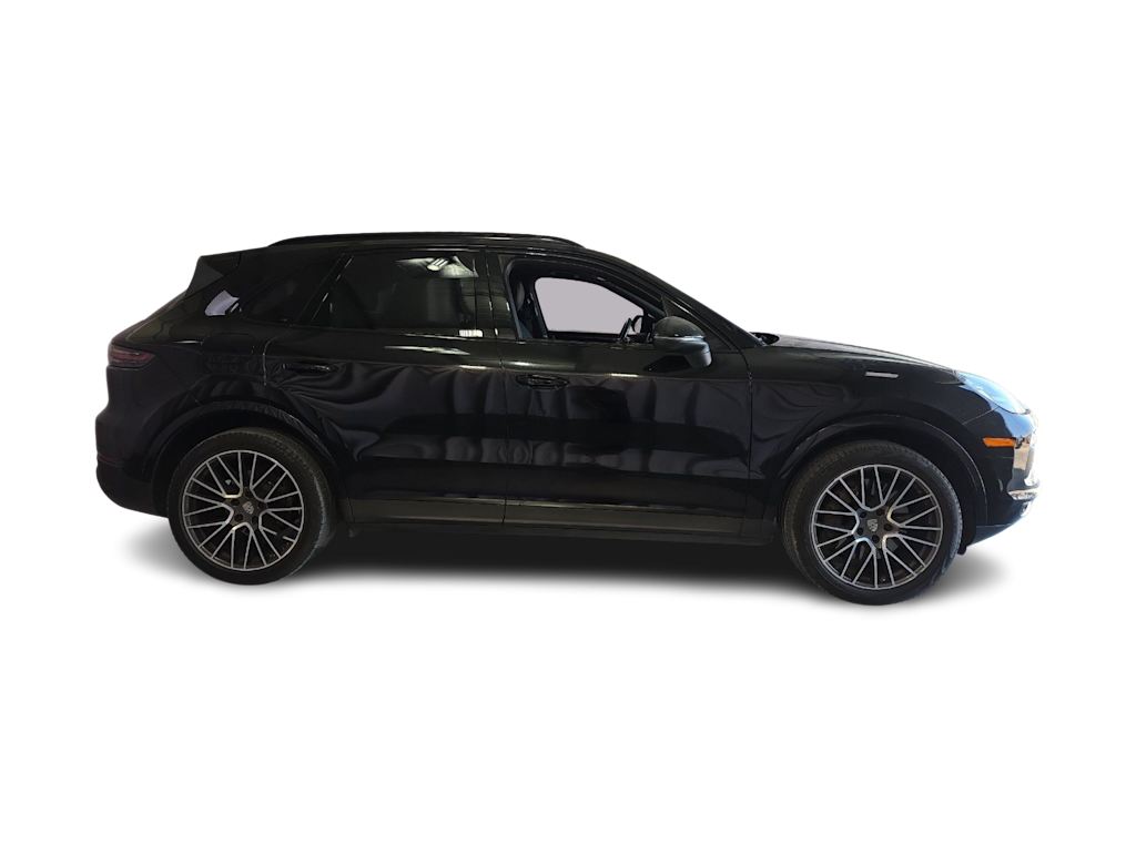 Thumbnail: 2019 Porsche Cayenne - 17