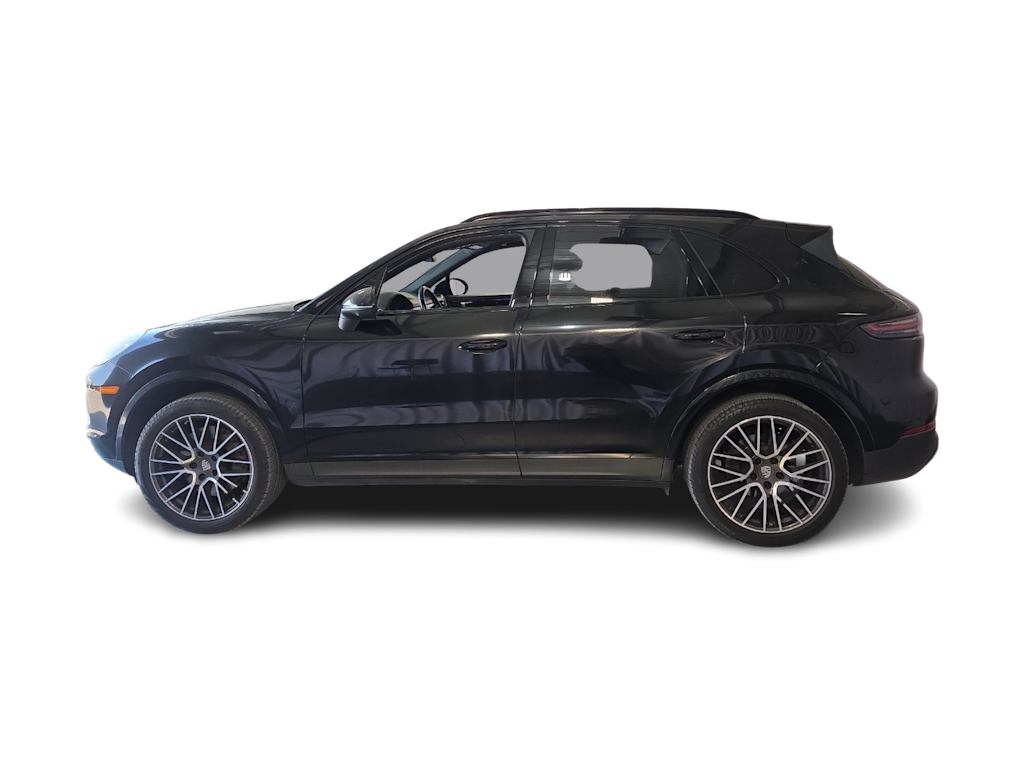 Thumbnail: 2019 Porsche Cayenne - 3